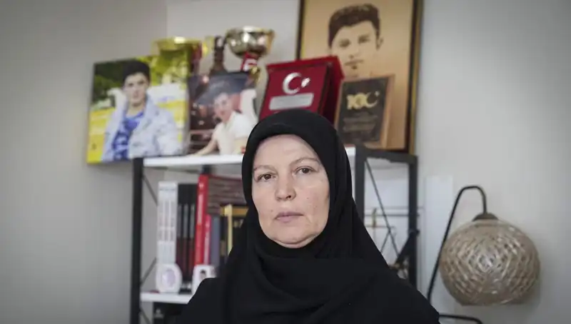 15 Temmuz'un Kahramanı: 16 Yaşındaki Mahir Ayabak'ın Annesinin Sarsıcı Hikayesi