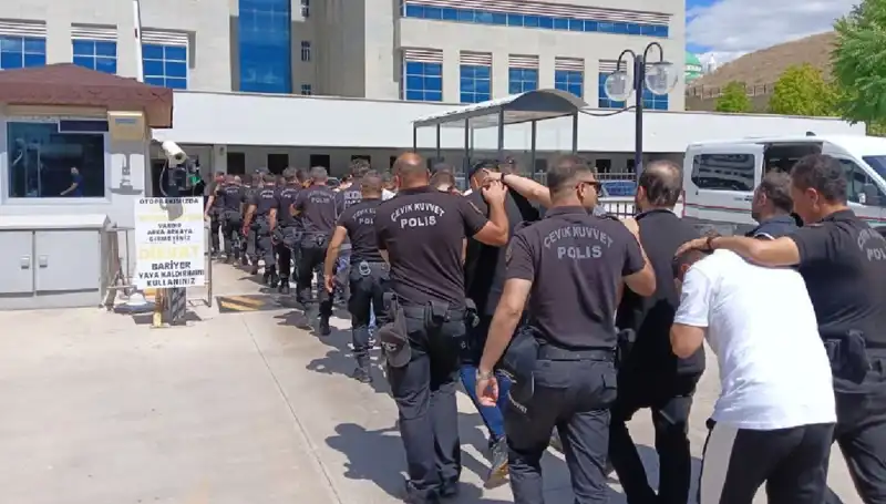 Ankara’da Haraç Çetesine Büyük Operasyon: Avukatlar ve Suçlular Yakalandı