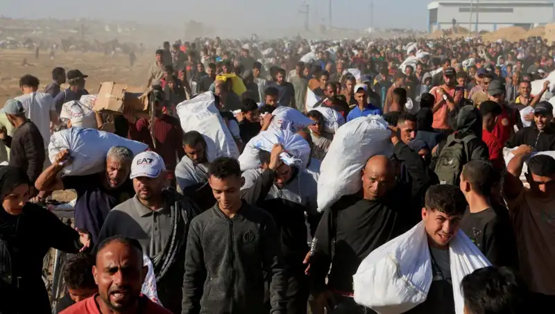 İsrail Ordusundan Han Yunus'a Kuşatma: Stratejik 15 Kilometrelik Koridor Açıldı