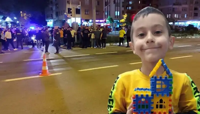8 Yaşındaki Çocuk Kamyonet Kazasında Hayatını Kaybetti: Ayrıntılar Belli Oldu