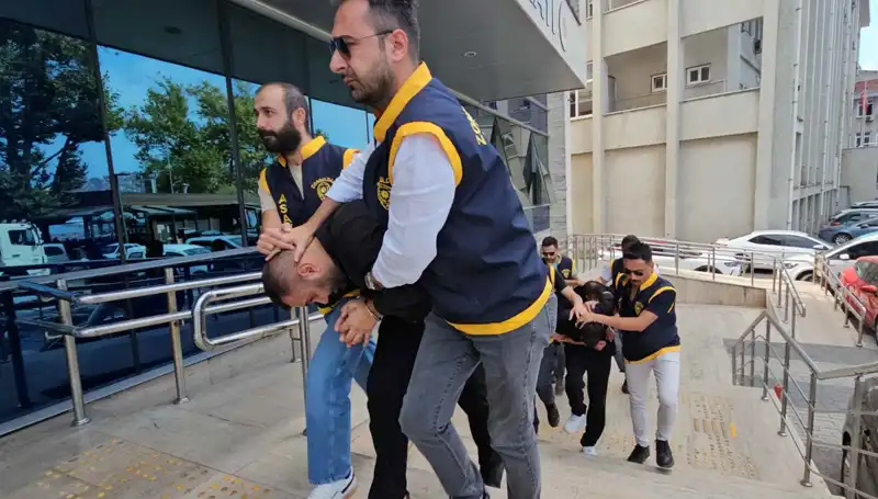 FETÖ Yalanıyla Milyonlarca Liralık Vurgun: Kara Para Ağı Ortaya Çıktı
