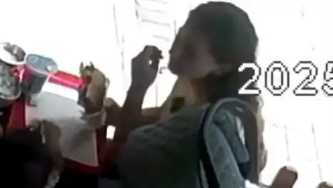 Tostun İçine Saçını Koyan Kadının Şoke Eden Gerekçesi
