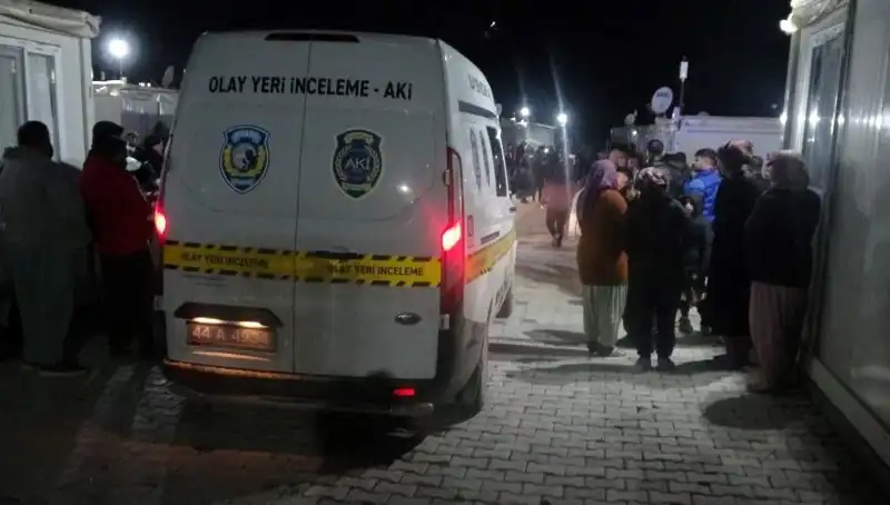 Husumet nedeniyle çıkan olayda kan aktı: Son dakika gelişmeleri