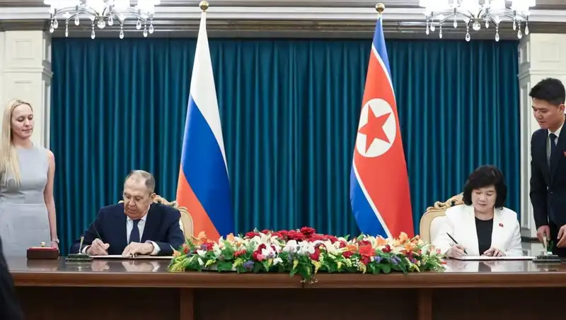 Rusya ve Kuzey Kore: Lavrov'un Kritik Görüşmesinin Ardındaki İpuçları