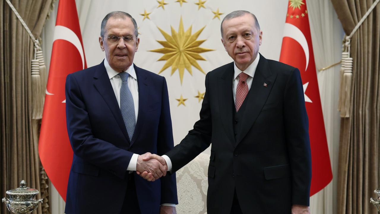 Erdoğan, Rusya Dışişleri Bakanı Lavrov'u Kabul Etti