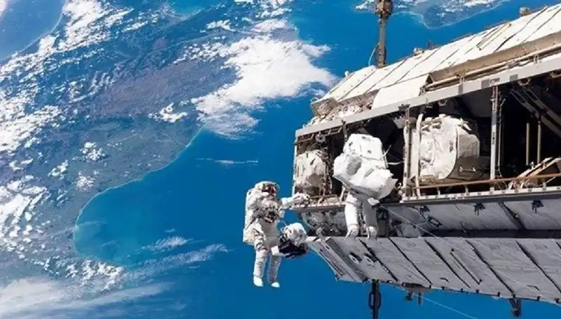 NASA ve Rusya, Uzay İstasyonu Projesinde Tarihi Bir Anlaşmaya İmza Attı