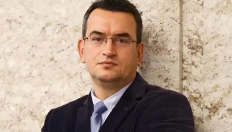 Metin Gürcan: DEVA Partisi’nin Yenilikçi Vizyonuyla Tanınan İsim