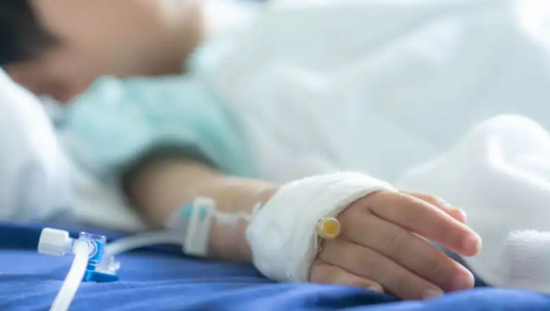 Mıknatıs Yutan 7 Yaşındaki Çocuk Ölümden Döndü: Ailelerin Dikkat Etmesi Gereken Tehlike