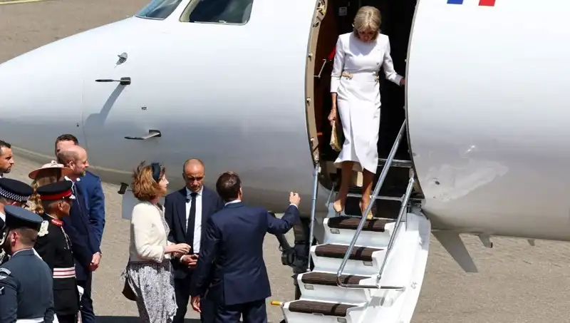 Macron Çiftinde Görmezden Gelinmenin Gölgeleri: Eşinin Tepkisi Neden Böyle Şaşırttı?