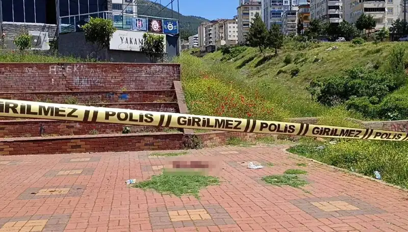 Kahramanmaraş'ta Bıçaklı Kavga: Caddelerde Dehşet Anları
