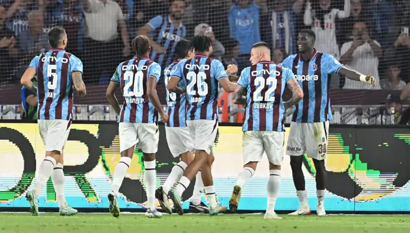 Trabzonspor ve Kocaelispor Karşılaşması: Maçın Canlı Anlatımı ve Ayrıntıları