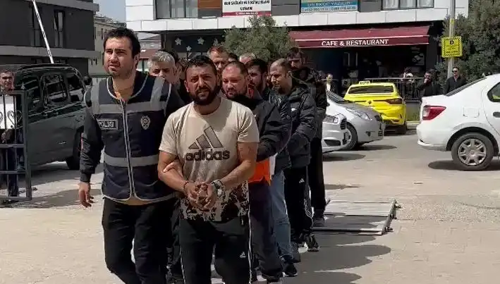Edirne'de Şok Eş Zamanlı Operasyon: Yedi Firari Yakalandı