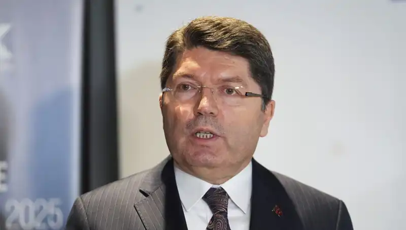 Yılmaz Tunç, 10. Yargı Paketi Hakkında Merak Uyanştıran Açıklamalar Yaptı