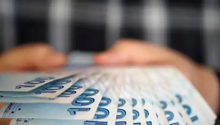 Emekli Promosyon Kampanyaları 2025: Bankaların Sunmuş Olduğu Avantajlar