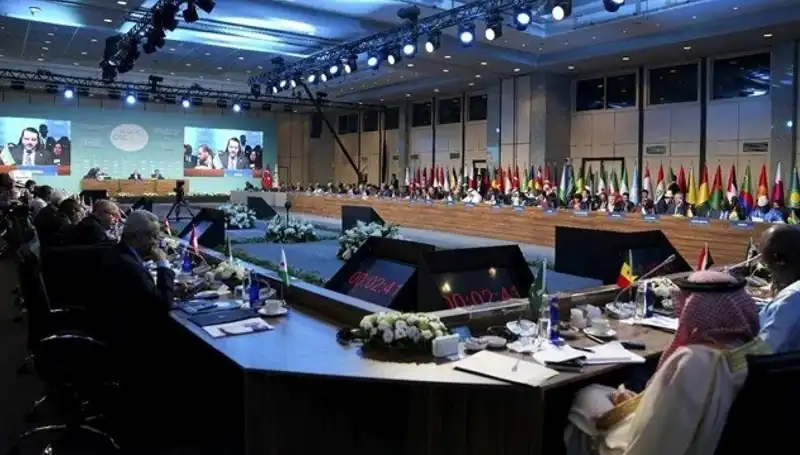 İslam İşbirliği Teşkilatı Gazze için Acil Toplanıyor: Dünya Neden İzliyor?