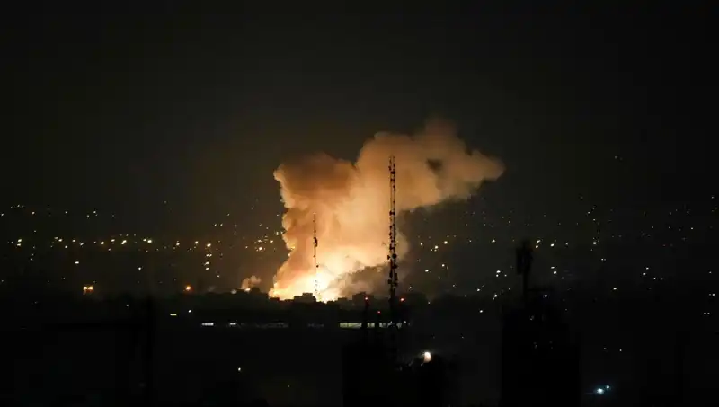 İsrail'in İran'ı Vurması: Tahran, Tel Aviv'e Nasıl Yanıt Verecek?
